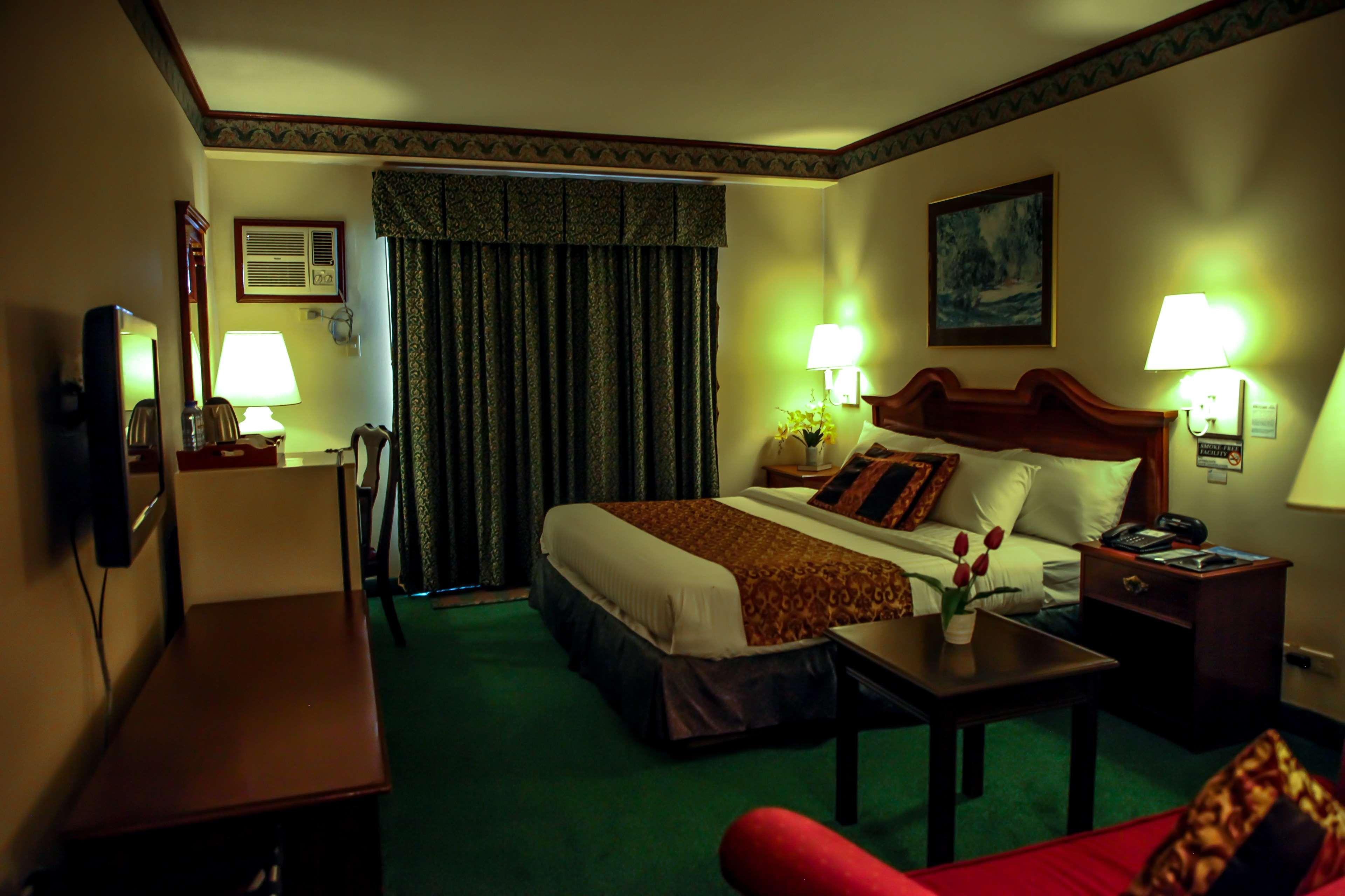 Days Hotel Tagaytay تاجيتاي المظهر الخارجي الصورة
