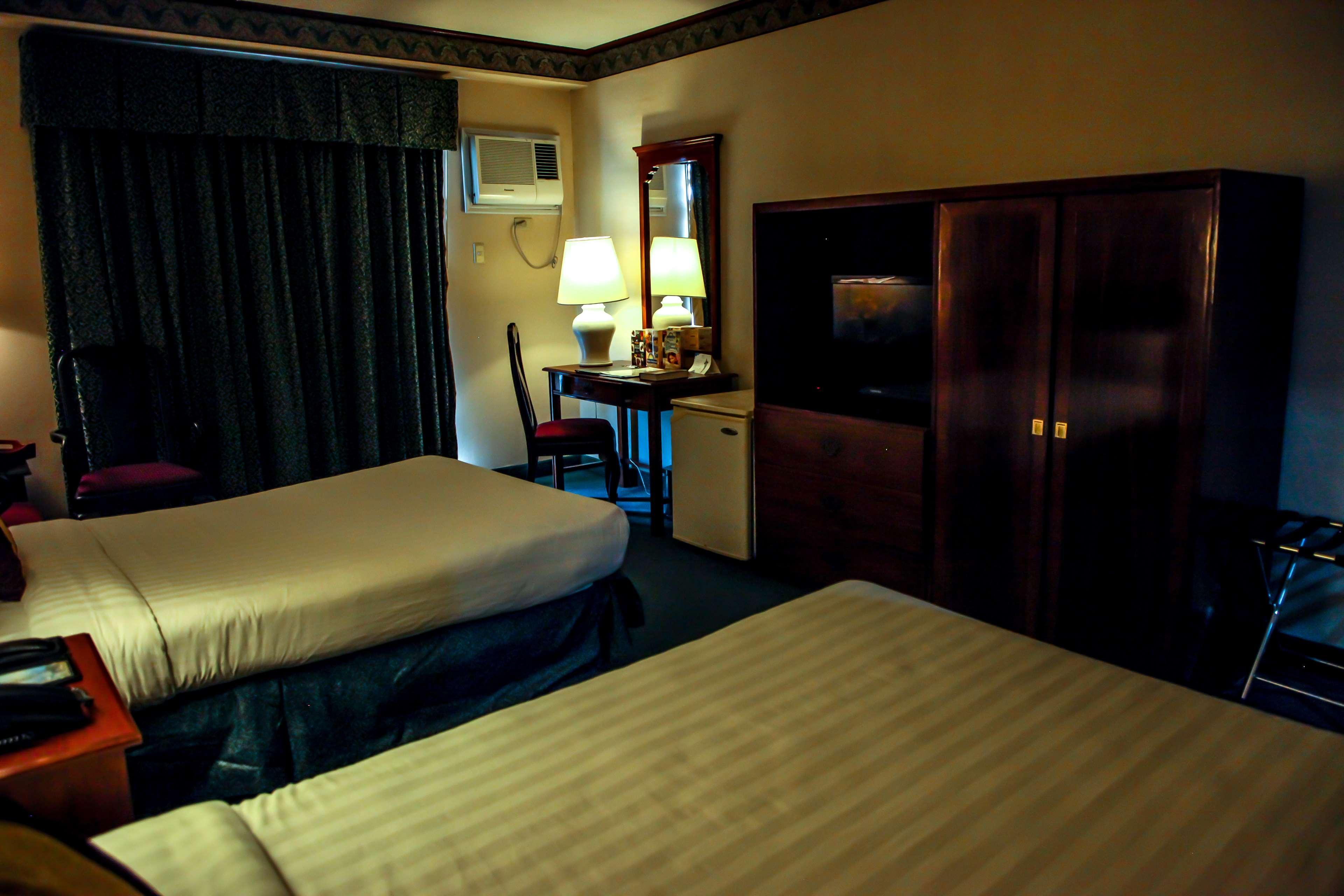 Days Hotel Tagaytay تاجيتاي المظهر الخارجي الصورة