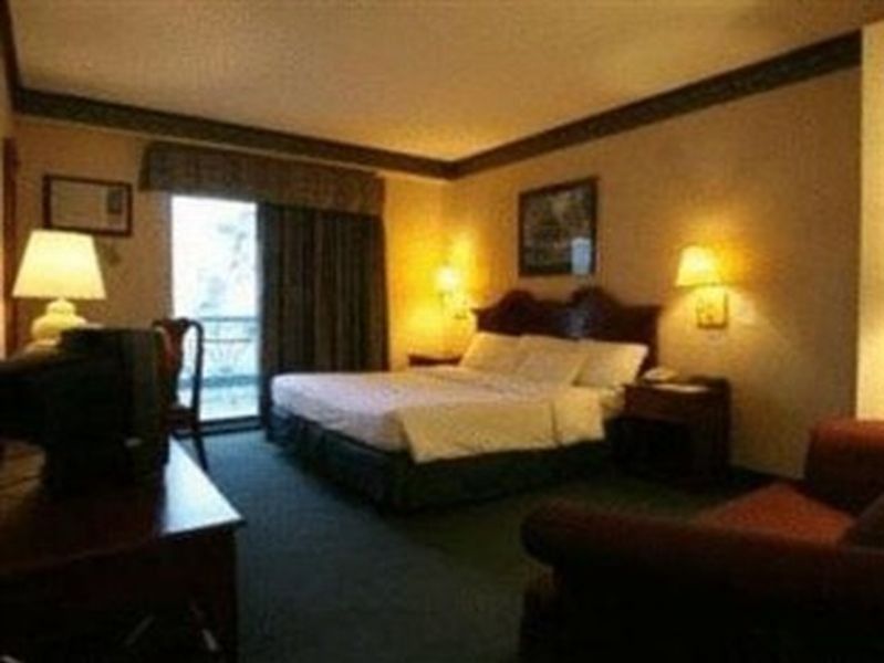 Days Hotel Tagaytay تاجيتاي المظهر الخارجي الصورة