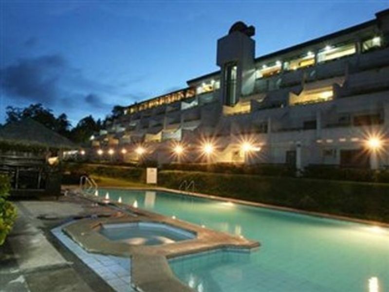 Days Hotel Tagaytay تاجيتاي المظهر الخارجي الصورة